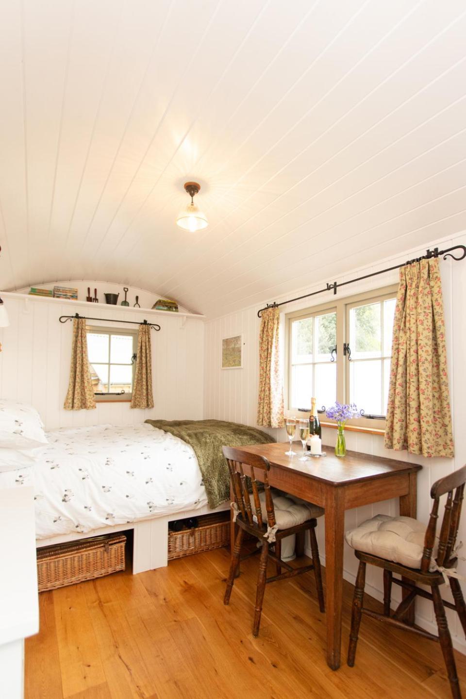 Lodge Shepherd's Hut At High Gardens